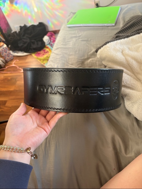 Gymreapers Accessories - Men’s or women’s black heavy duty lifting belt